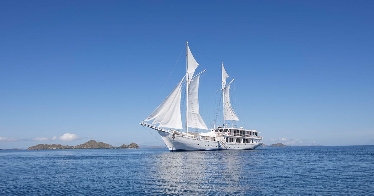 Flores Luxury Cruising Experience | AYANA Lako di'a