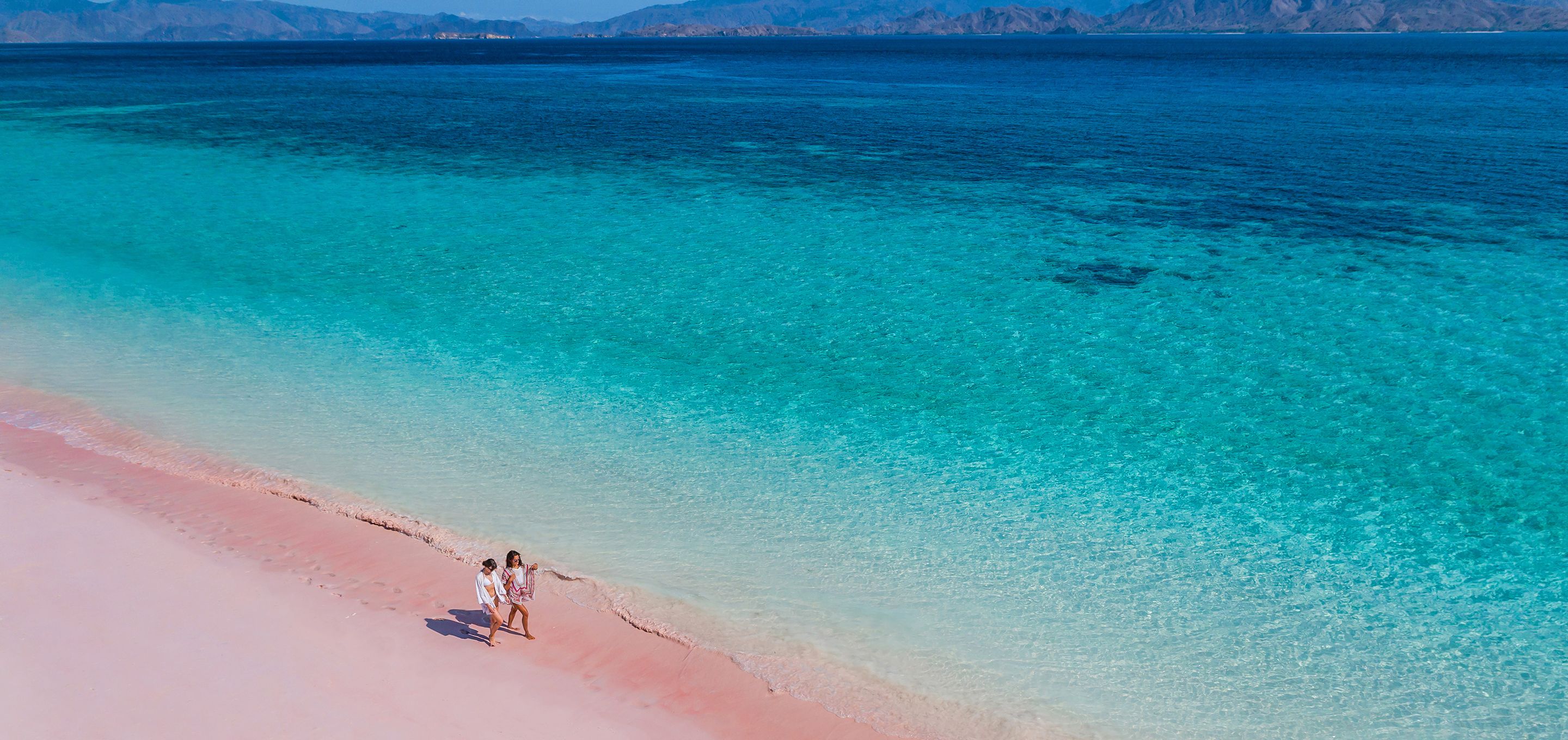 AYANA Komodo Waecicu Beach
